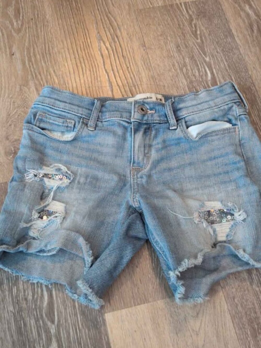 Abercrombie Kids Distressed Denim Shorts 9/10 girls